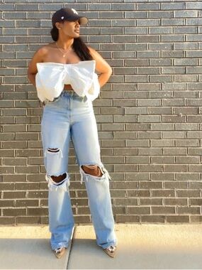 “Ribbon In The Sky” Giant Bandeau Bow Crop Top (White)